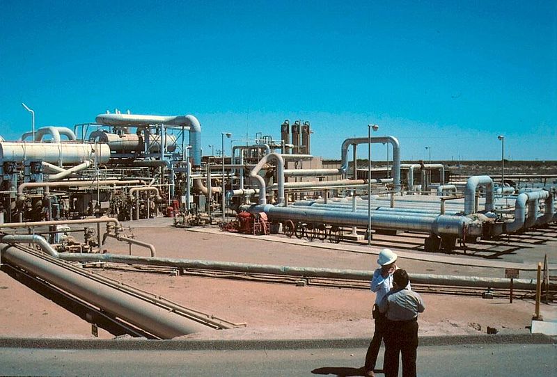Pembangkitan listrik dari energi panas bumi