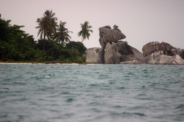 Batu Kodok di Belitung, salah satu tujuan favorit wisatawan. @Sapariah Saturi