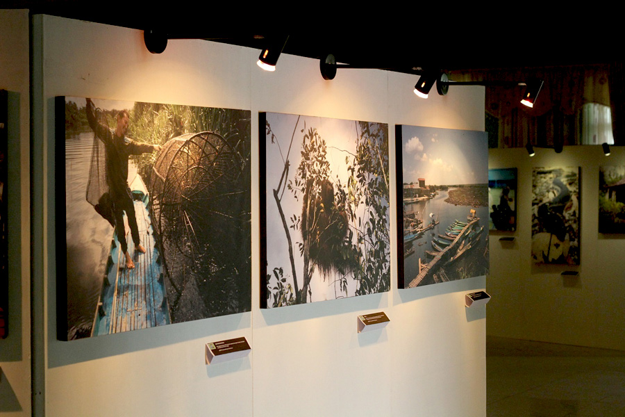 Inilah hasil karya fotografi nelayan Sebangau di ajang Pameran Fotografi Panda CLICK! WWF-Indonesia Program Kalteng, 3 – 4 Maret 2016. Foto: Andi Fachrizal