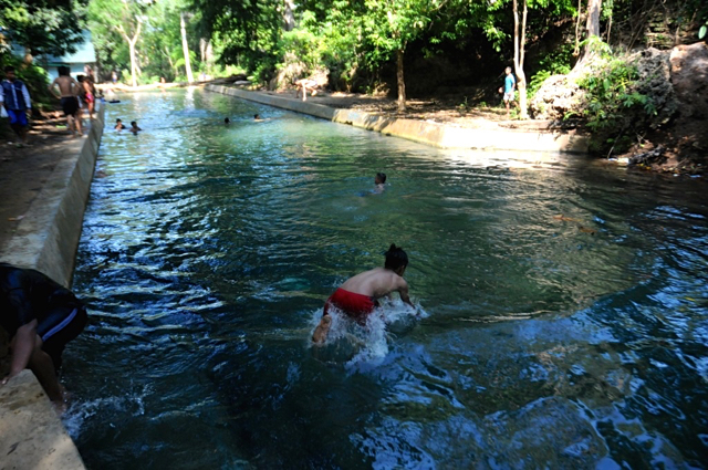Sungai di Kawasan Hutan Jompi. Foto: Eko Rusdianto