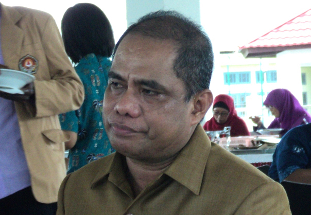 Philipus Betaubun, Rektor Universitas Musamus. Foto: Agapitus Batbual
