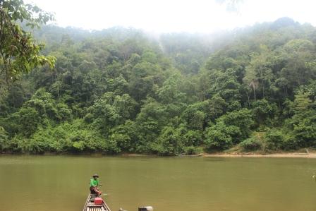 Suasana di danau di SM Rimbang Baling Sumatera. Foto : Unas