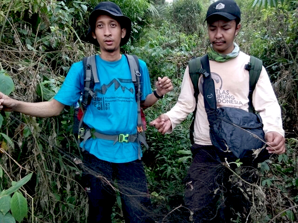 Patroli rutin di wilayah jelajah macan tutul jawa terus dilakukan. Foto: TNBTS