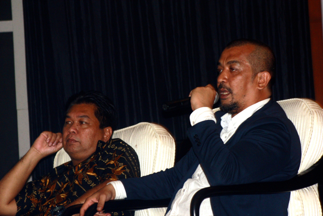 Dian Patria (kiri), Ch Patoppoi (kanan). Foto: Nuswantoro