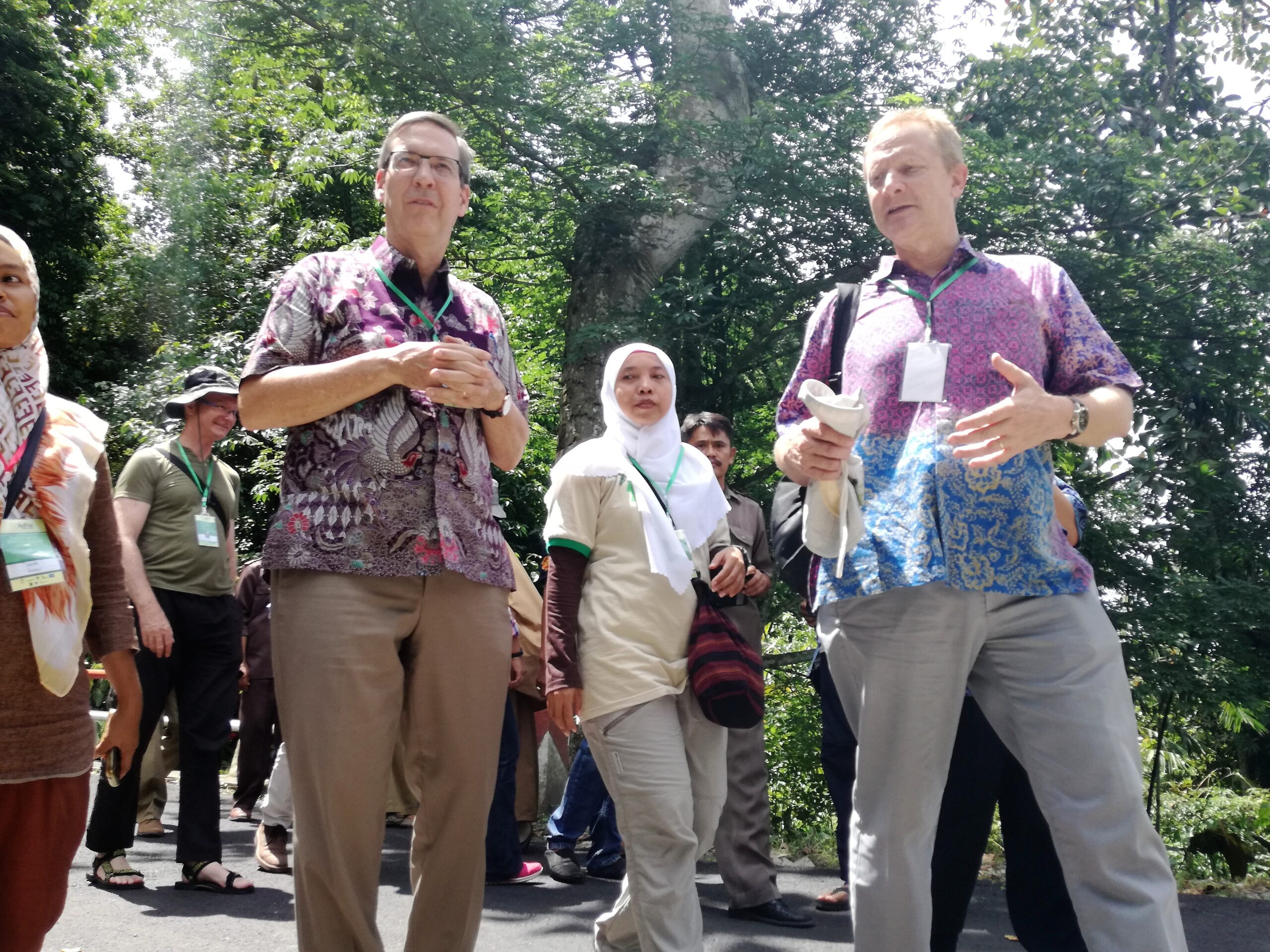 Peter MacArthur, Dubes Kanada untuk Indonesia, menilai pentingnya pelestarian hutan sekaligus pemberdayaan masyarakat yang ada di sekitar hutan. Foto: Wahyu Chandra 