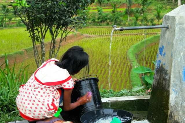 SUmber air nan jering dari Sungai Kemingkiang. Foto: Elviza Diana