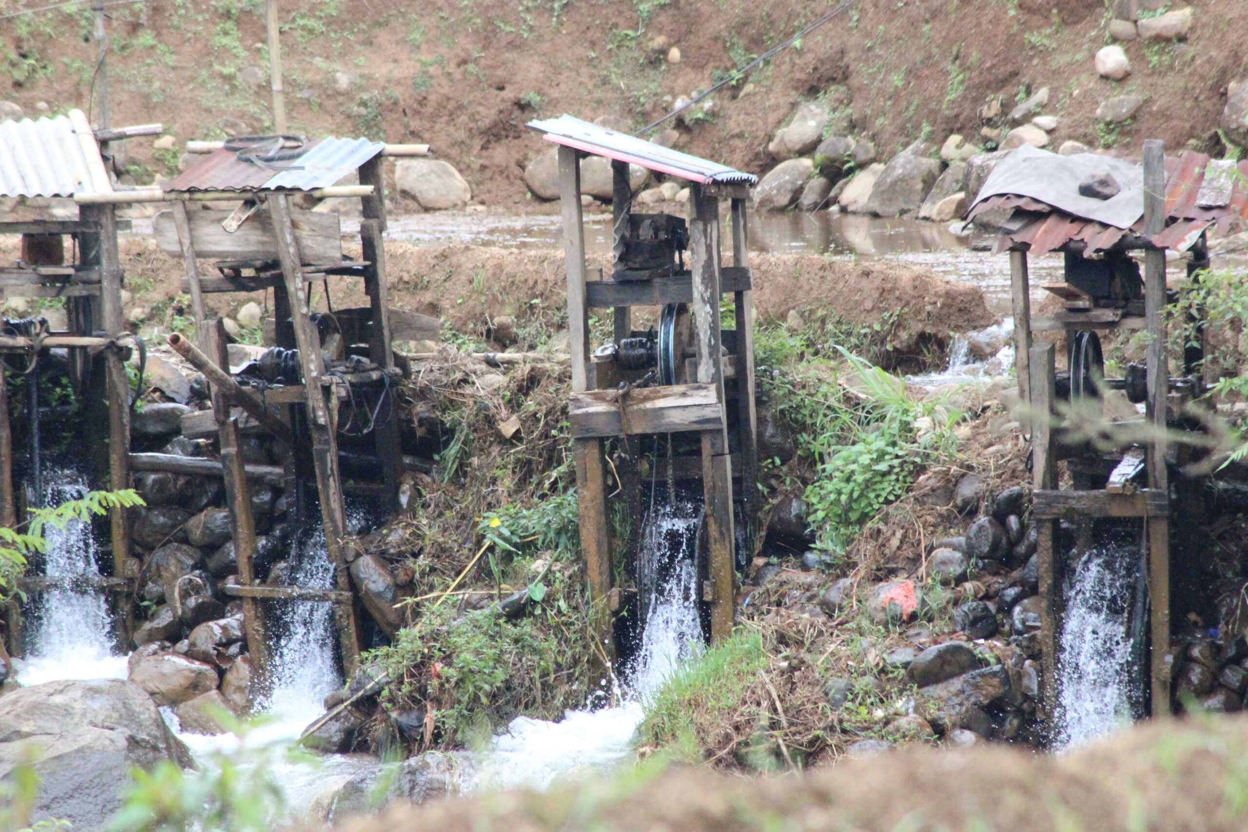 Salah satu turbin pembangkit energi air di Kasepuhan Ciptagelar. Foto: Della Syahni/ Mongabay Indonesia