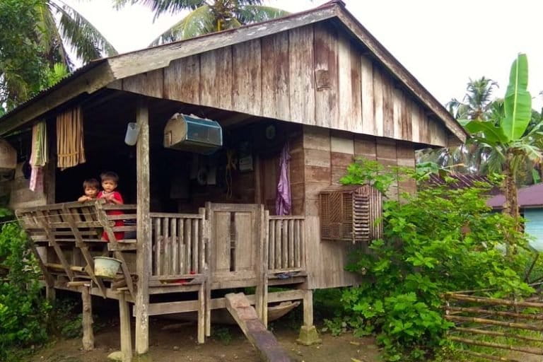 Kampung Bekkeiluk, kala musim penghujan tak luput dai banjir. Foto: Yitno Suprapto/ Mongabay Indonesia