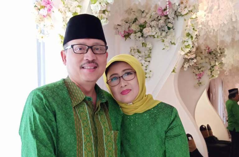 Ocky Karna Radjasa, bersama istri. Foto: dokumen Ocky K Radjasa