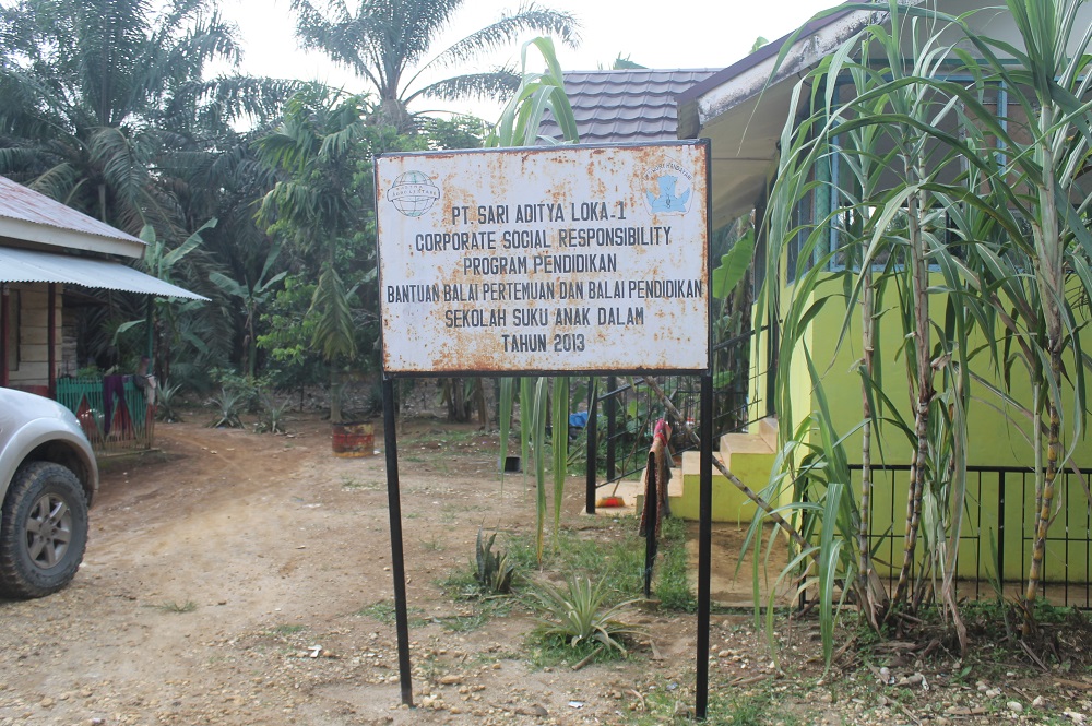 Pemukiman dan sekolah Orang Rimba di kawasan PT SAL. Foto: ELviza Diana/ Mongabay Indonesia