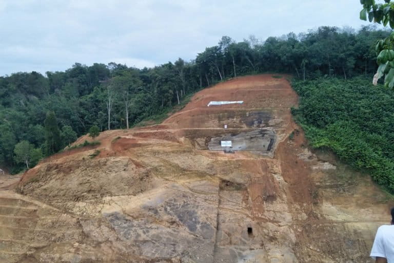 Hutan dan kebun-kebun warga yang terbelah untuk proyek Bendungan Lau Simeme. Foto: Adinda Zahra Novianty/ Mongabay Indonesia