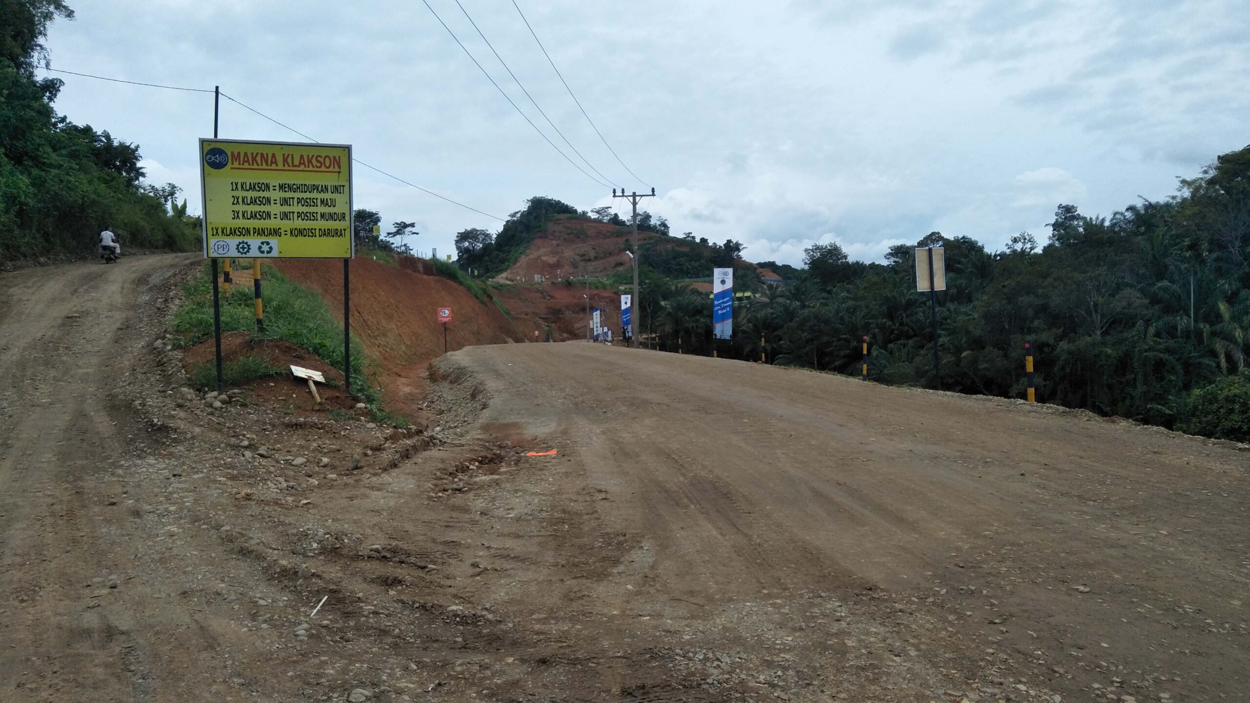 Pembukaan jalan untuk Bendungan Lau Simeme, Deli Serdang. Foto: Adinda Zahra Novianty/ Mongabay Indonesia