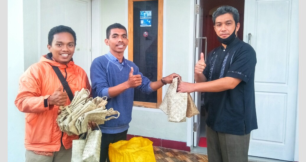 Balase, digunakan buat bungkus daging kurban. Foto: dokumen M Yunan