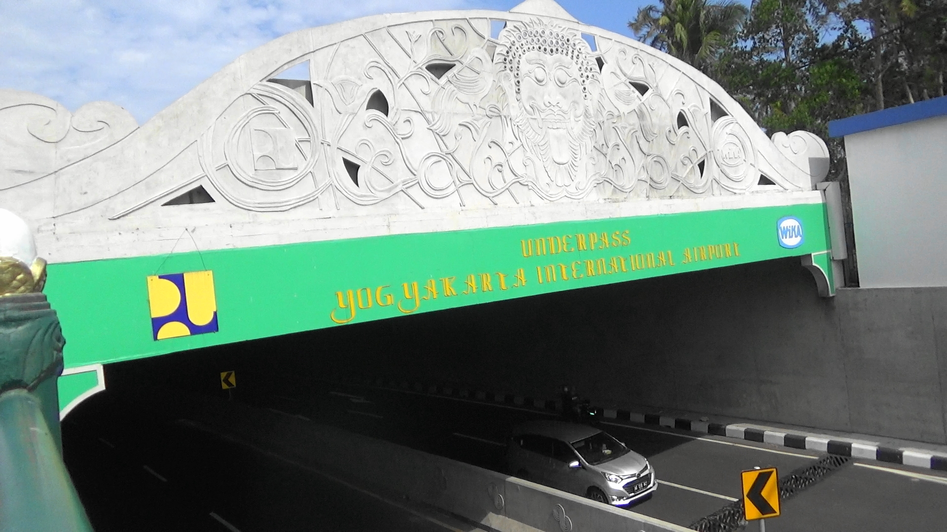 Underpass yang menghubungan jalur lintas selatan Jawa. Foto: Nuswantoro/ Mongabay Indonesia