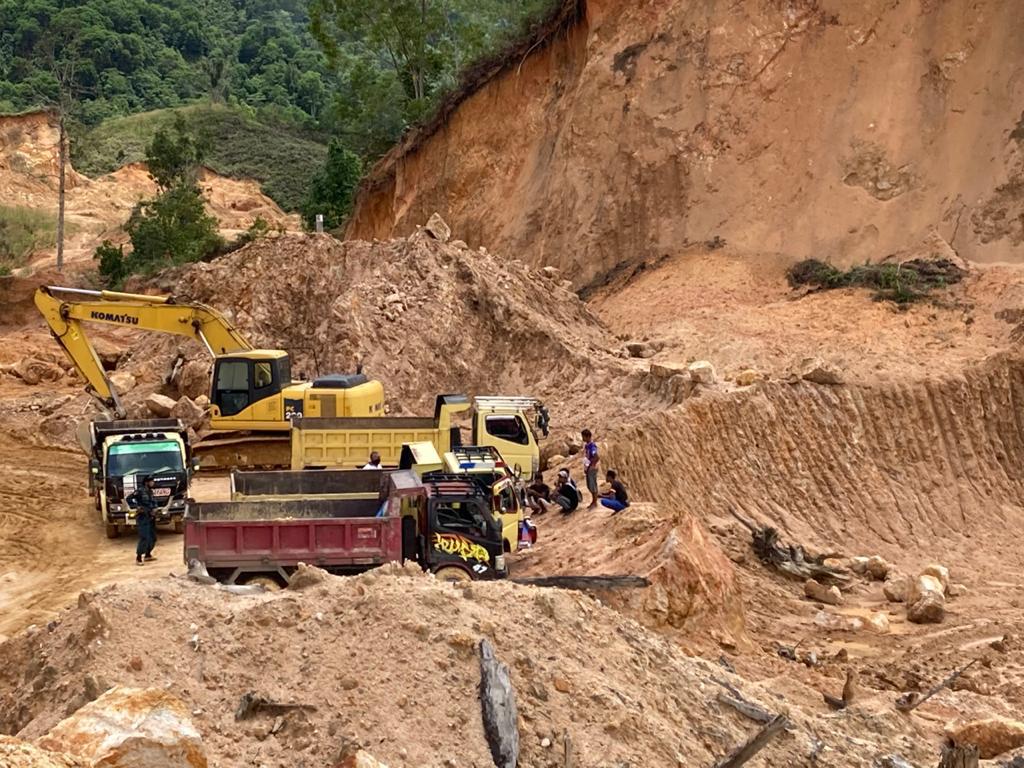 Galian C di Kota Sorong disetop petugas gabungan. Foto: Ditjen Penegakan Hukum KLHK
