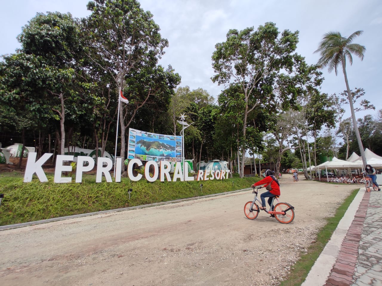 Wisata di pulau gunakan energi terbarukan Terpenting juga tetap menjaga kelestarian pulau, darat dan lautan. Foto: Yogi Eka Sahputra / Mongabay Indonesia