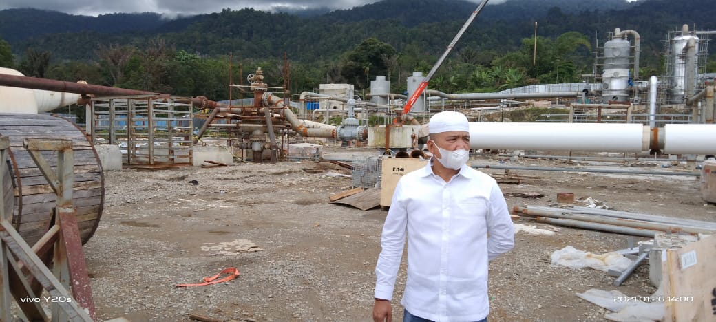 Erwin Efendi Lubis, Ketua DPRD Mandailing Natal . Foto: Ayat S Karokaro/ Mongabay Indonesia