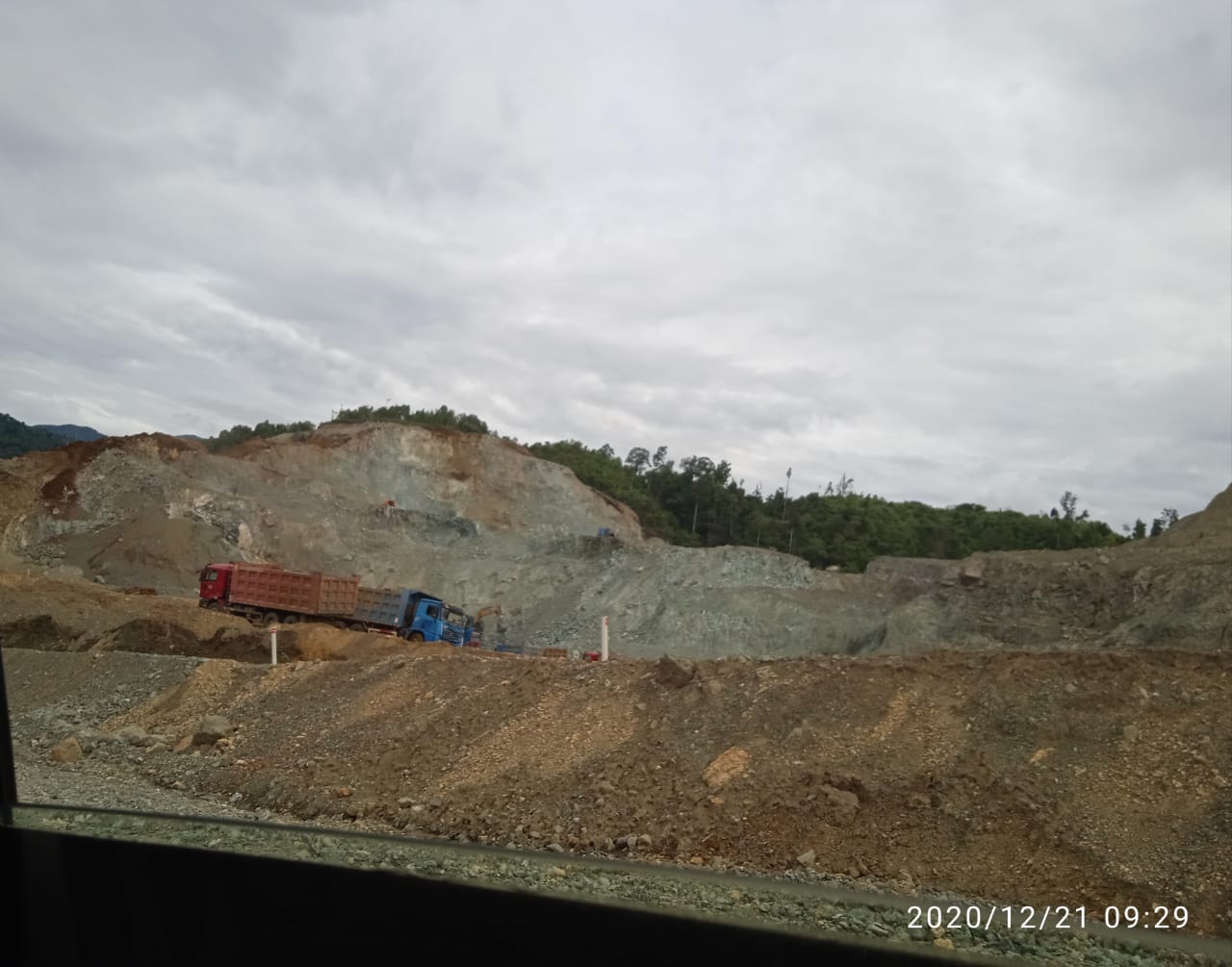 Tambang PT WBN. Foto: Mahmud Ichi/ Mongabay Indonesia