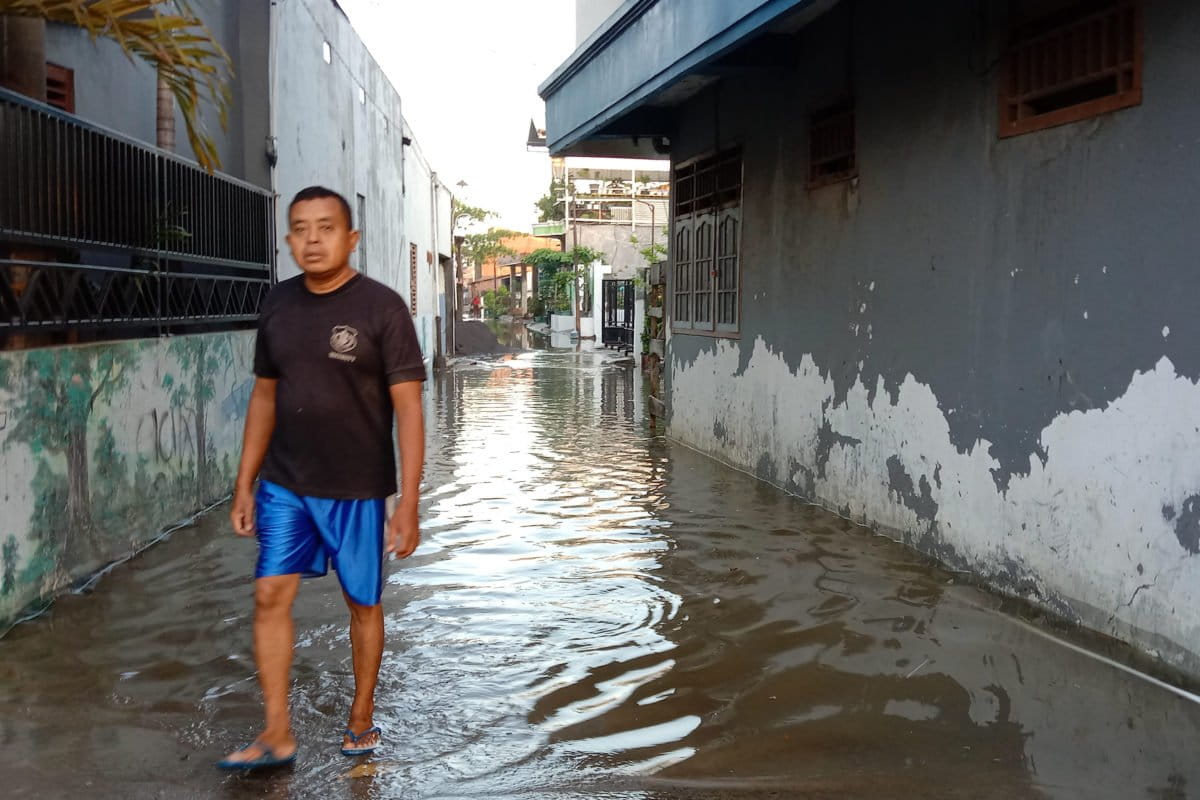 Banjir rob di Demak. Foto: A. Asnawi/ Mongabay Indonesia