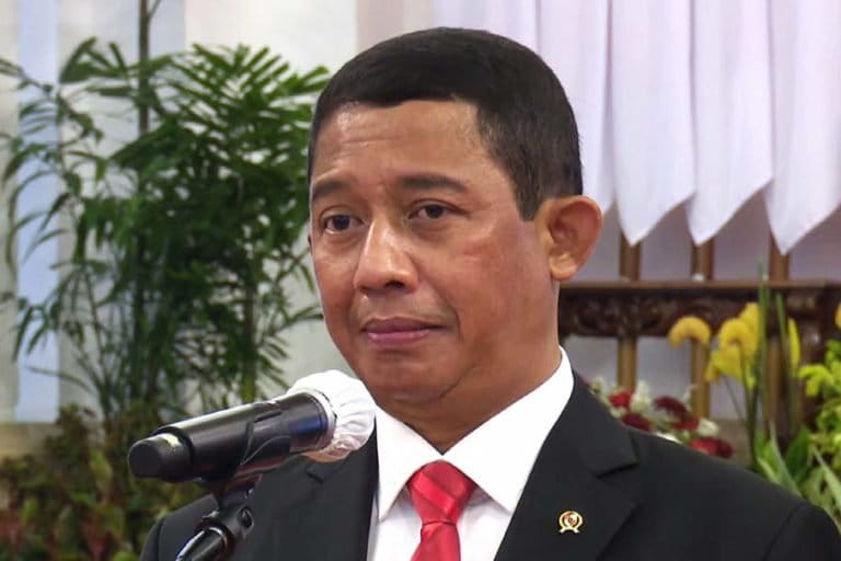 Mayjen TNI Suharyanto jadi Kepala Badan Nasional Penanggulangan Bencana (BNPB) yang baru menggantikan Letjen TNI Ganip Warsito. Ganip Warsito, Rabu (17/11/21). Foto: BNPB