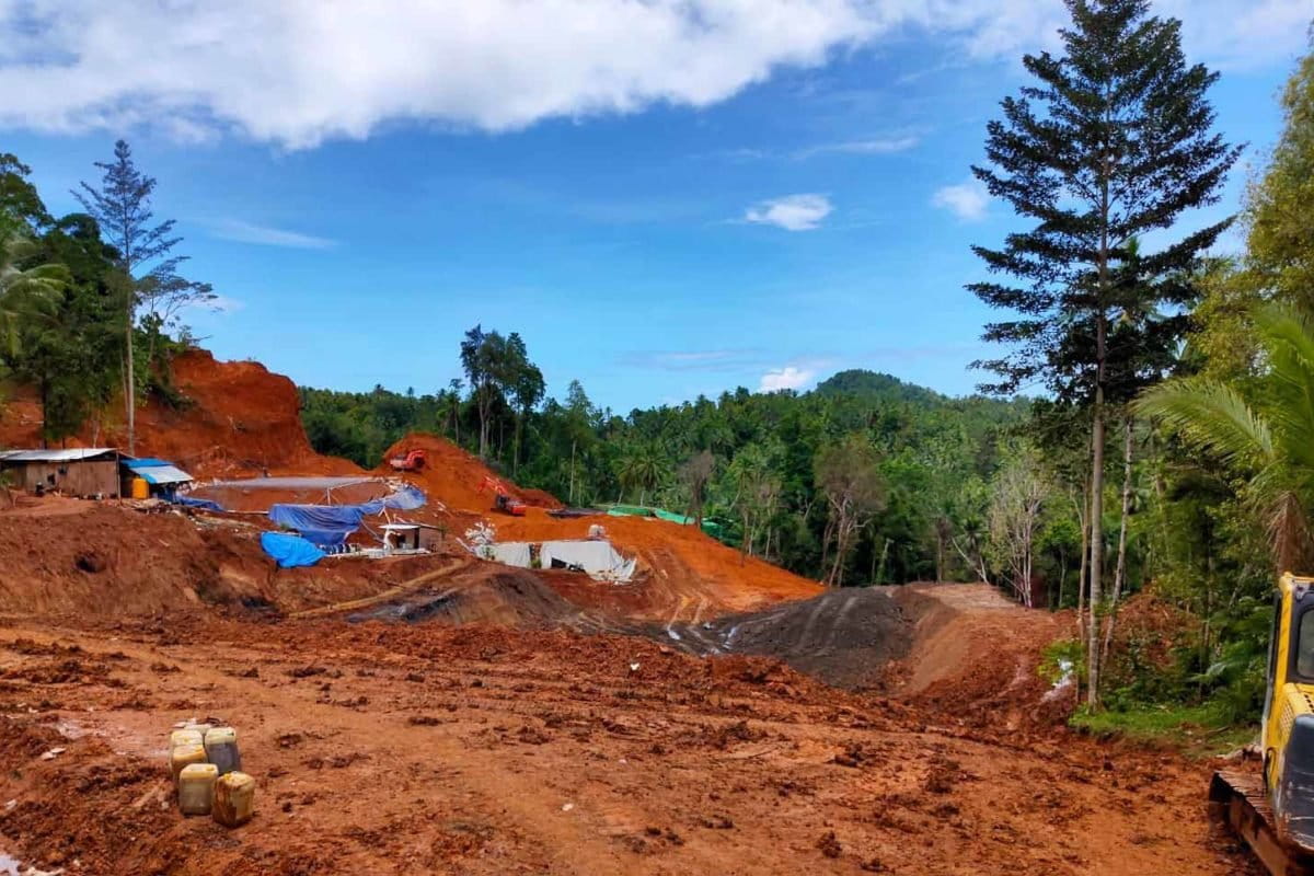 Pertambangan emas ilegal di Sangihe. Foto: dokumentasi Baru Gold