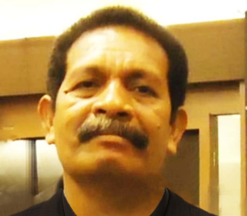 Decky Rumaropen, Direktur Yayasan Pembangunan Masyarakat Desa ini meninggal dunia di RS Provita Jayapura dalam usia 63 tahun 26 Juli lalu.. Foto: YPMD