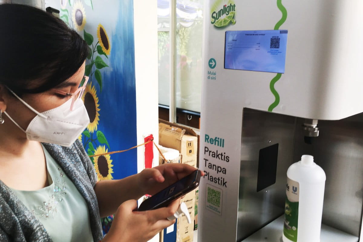 Mesin belanja curah. Foto: Richardo H/ Mongabay Indonesia 