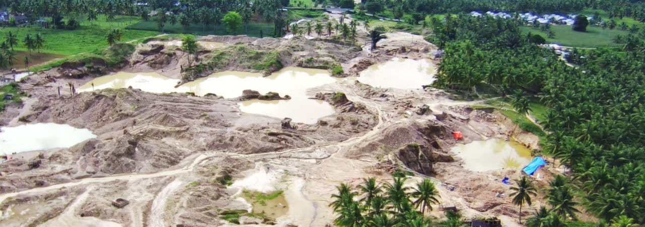 Begini penampakan Cagar Alam Panua kala terjarah tambang emas. Foto: Sarjan Lahay/ Mongabay Indonesia