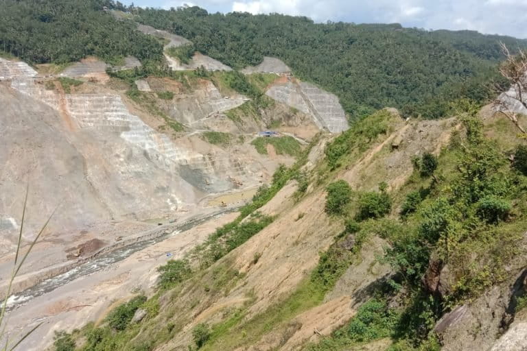Proyek Bendungan Bener, Kabupaten Purworejo, Jawa Tengah yang berhenti menyusul adanya protes warga. Foto: A. Asnawi