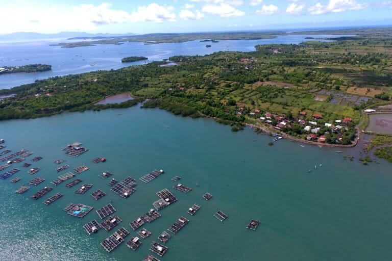 Nasib Nelayan Ketika ‘Red Devil’ Kuasai Danau Batur
