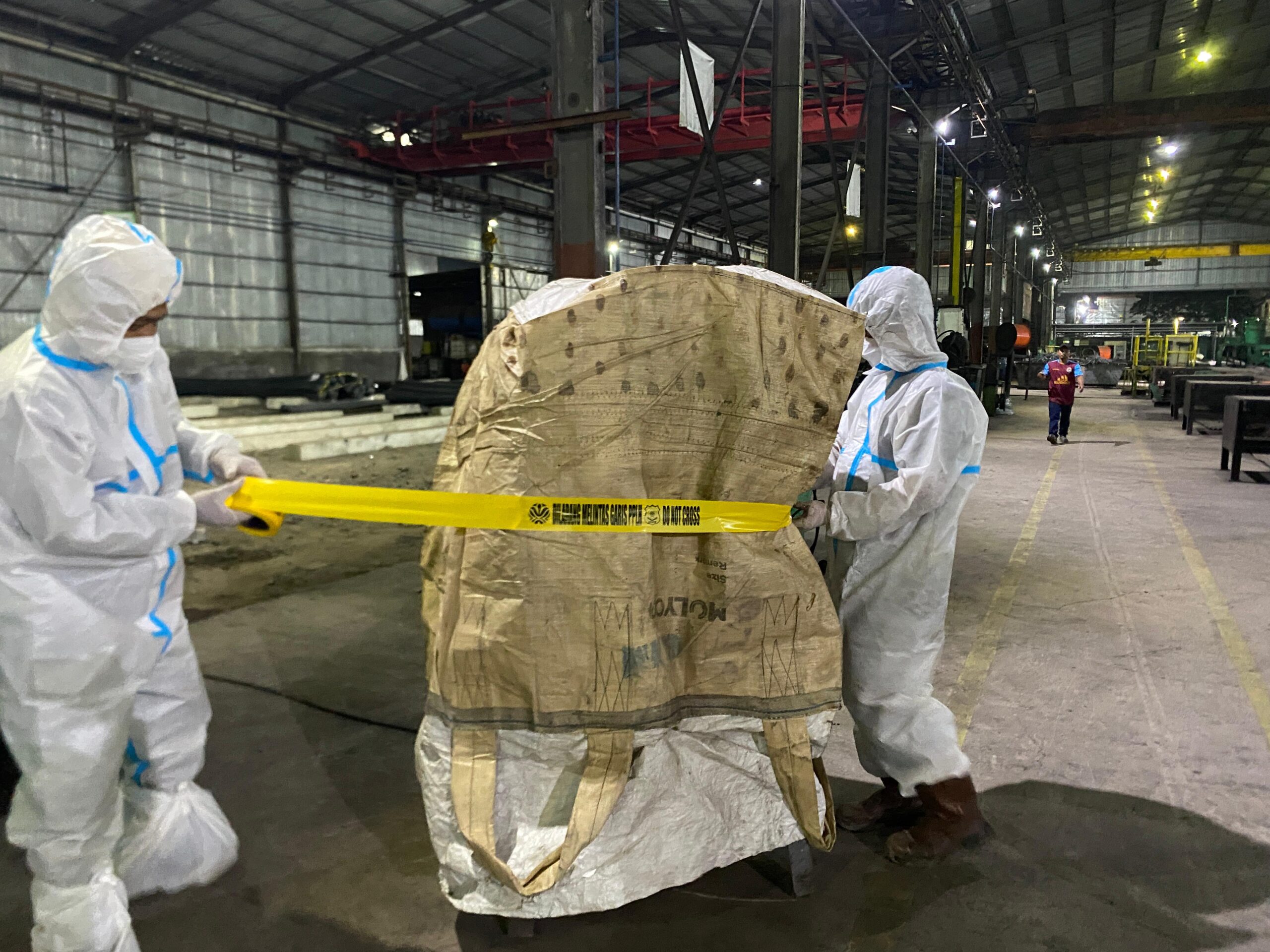 Porno onlayn tomosha qiling dostlar xotinimni sikishdi