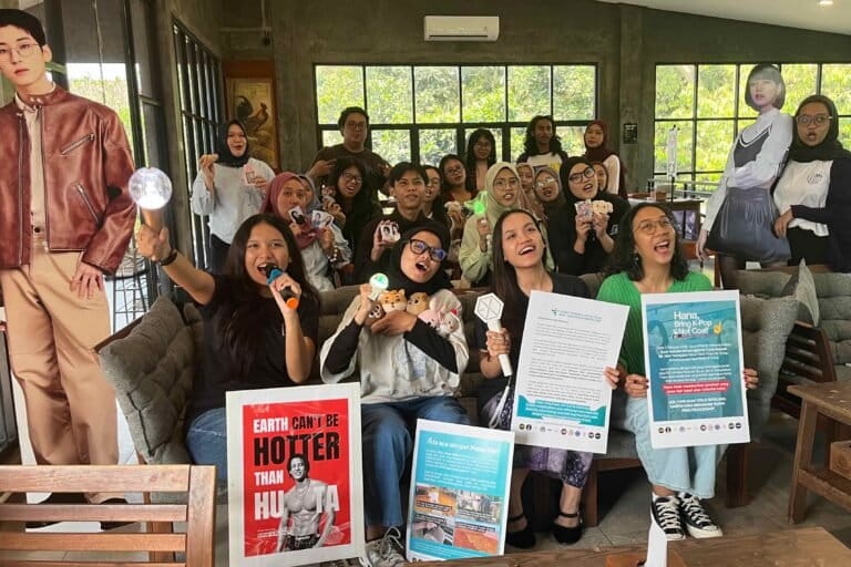Ketika Fans K-Pop Desak Hana Bank Hentikan Danai PLTU Batubara di Pulau Obi