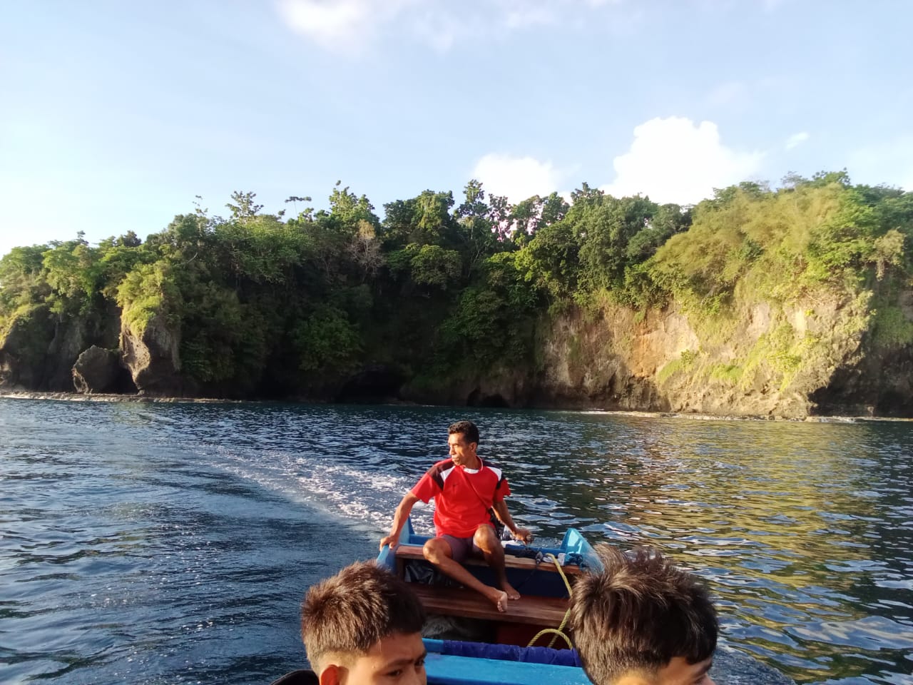 Timotius Suage, Pendeta yang Dedikasikan Diri Lindungi Laut