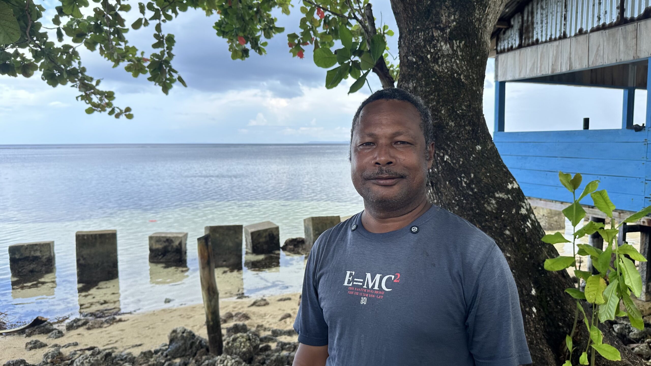 Gerakan Tanam Mangrove di Biak: Peran Mama-Mama dan Ingatan Tsunami 1996