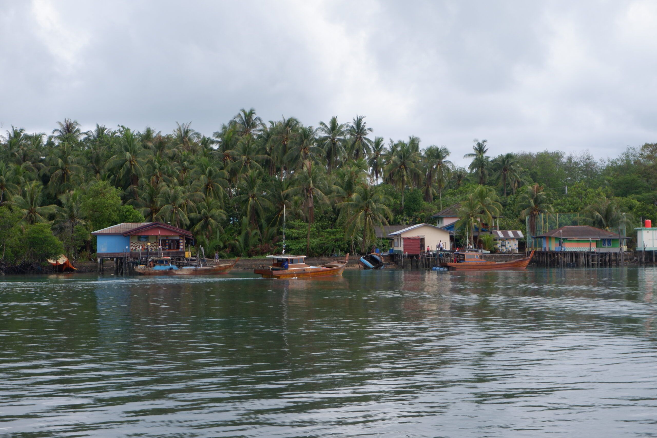 Khawatir Perairan Rusak, Nelayan Tolak Tambang Pasir di Laut Bintan