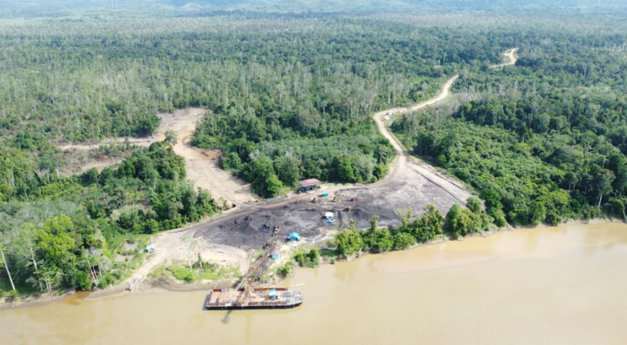 Skor ESG Tinggi, Warga Kehilangan Akses: Ketika Klaim Hijau Adaro Berbenturan dengan Realitas Dayak Geleo Asa