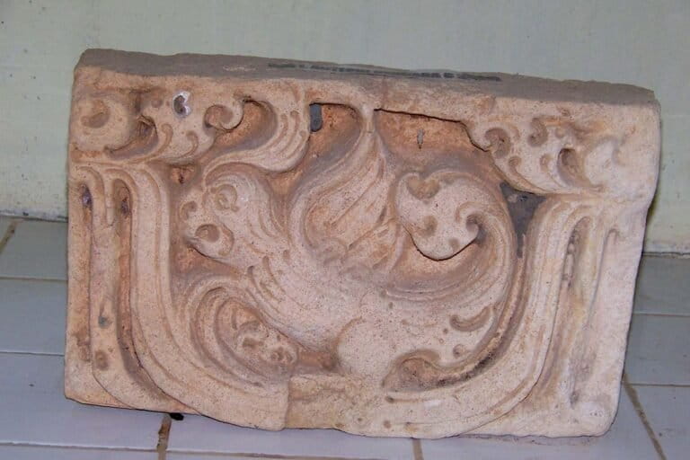 Jejak Flora dan Fauna di Relief Candi Bumiayu