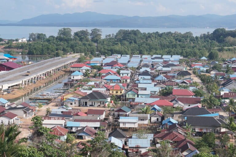 Permukiman masyarakat suku Bajo di Desa Bajo Indah dan Desa Leppe, Kecamatan Soropia, Kabupaten Konawe, Sulawesi Tenggara. Foto: La Ode Risman Hermawan/Mongabay Indonesia