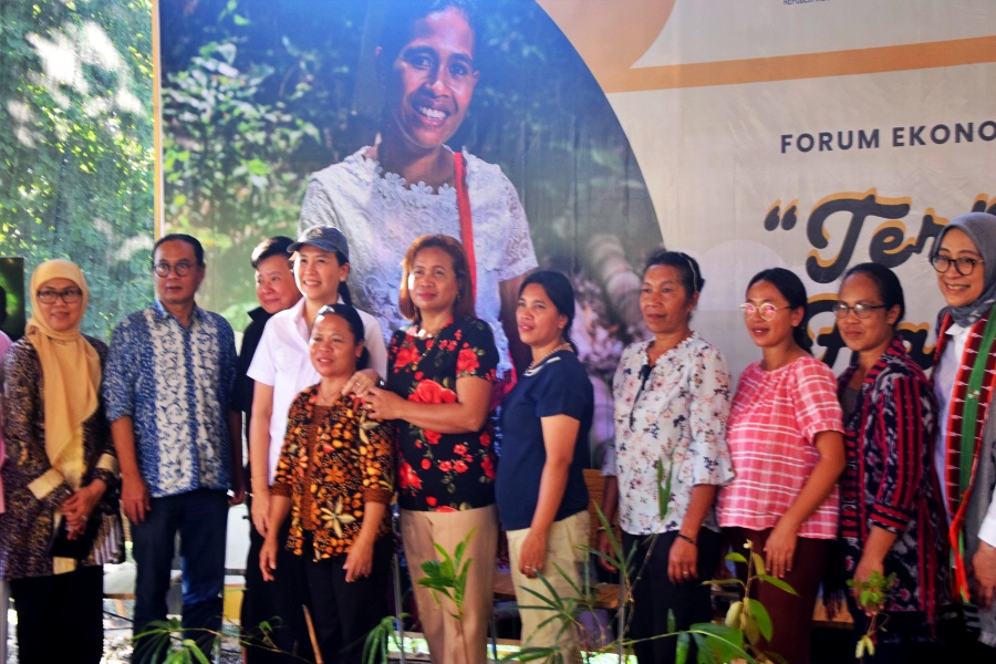 Harapan Baru Perempuan Pengelola Hutan di Nusa Tenggara Timur