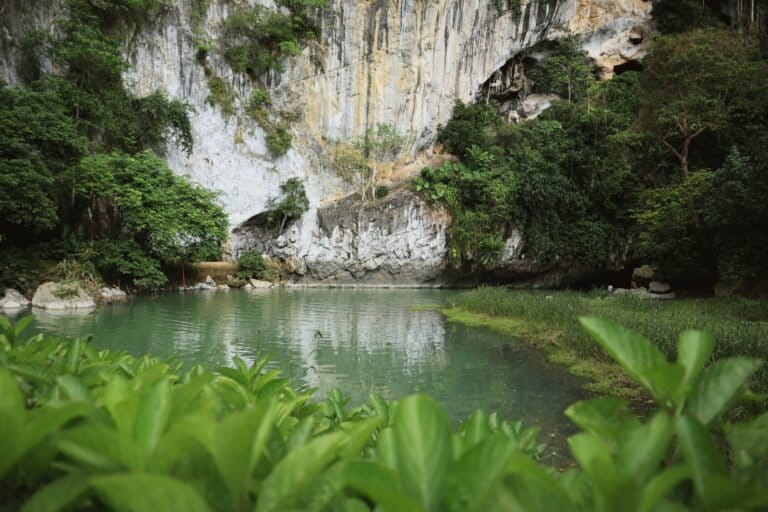Karst Pucok Krueng yang berada di Desa Mon Ikeun, Aceh Besar, potensial untuk ditetapkan sebagai KBAK. Mongabay Indonesia/ Nurul Hasanah