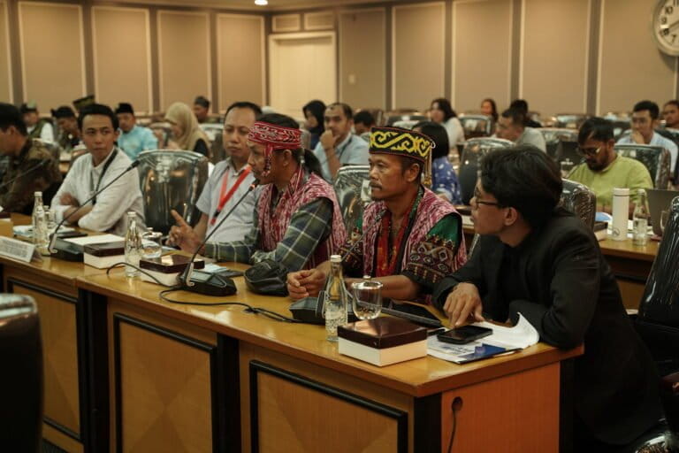Jalan Panjang Kepala Adat Dayak Kualan Cari Keadilan
